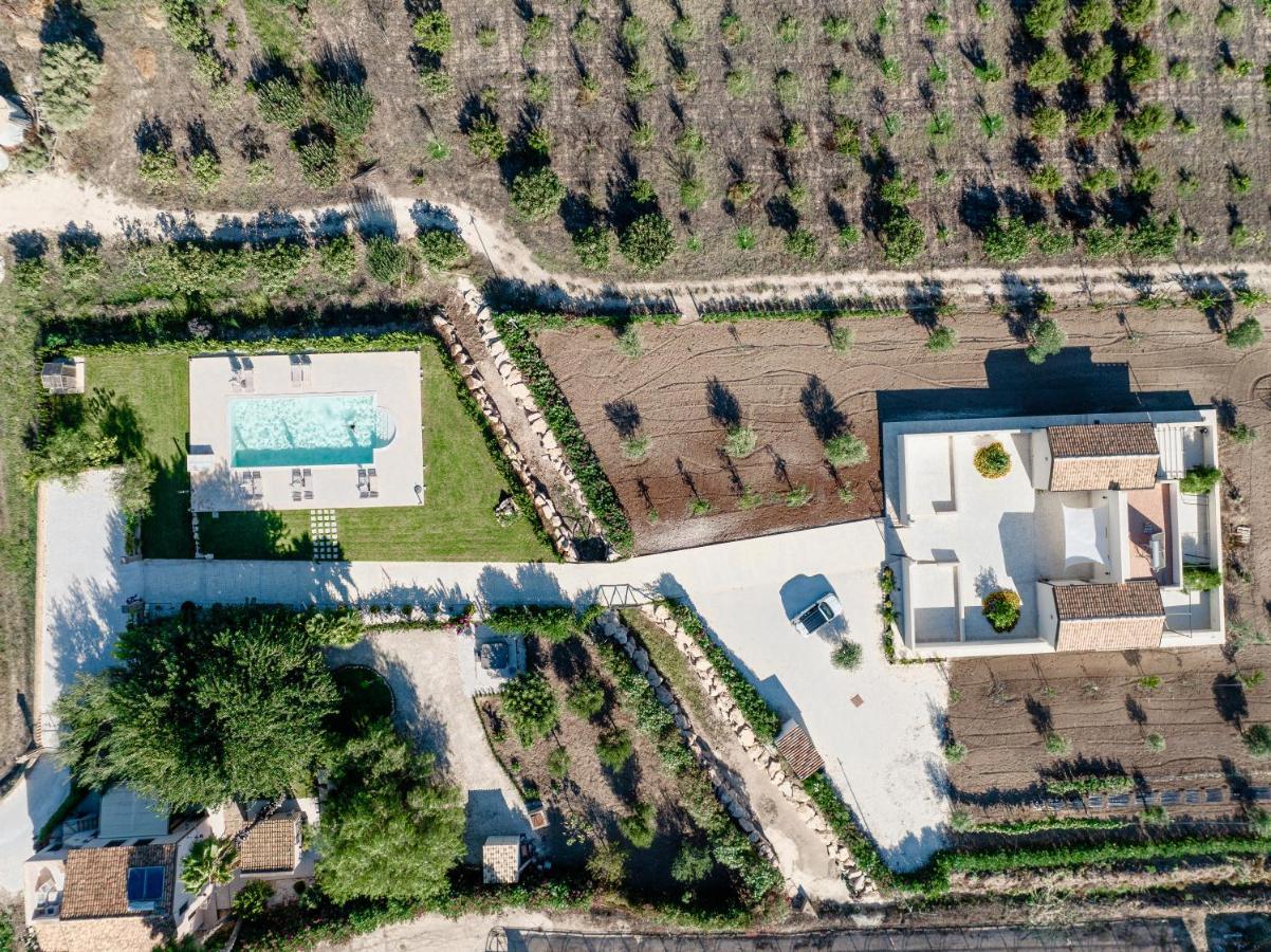 Baglio Il Gelso E L'Ulivo Appartamento Il Carrubo Reitani Zewnętrze zdjęcie